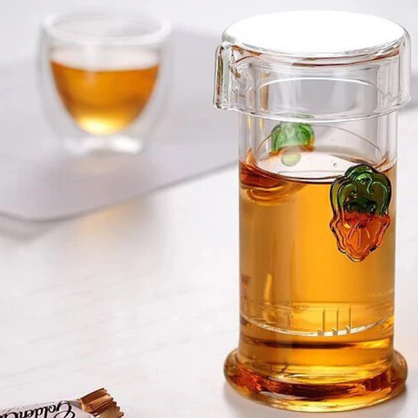 Contemporary Glass Kettle With Porcelian Infuser