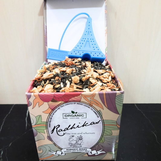 Jasmine Green Tea Gift Box with Infuser - A Healthy and Happy Treat - Radhikas Fine Teas and Whatnots